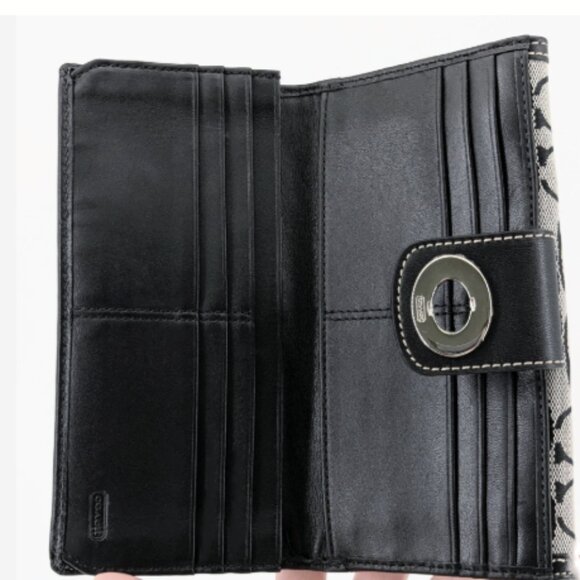 Coach Signature Canvas Turnlock Wallet - Picture 5 of 6